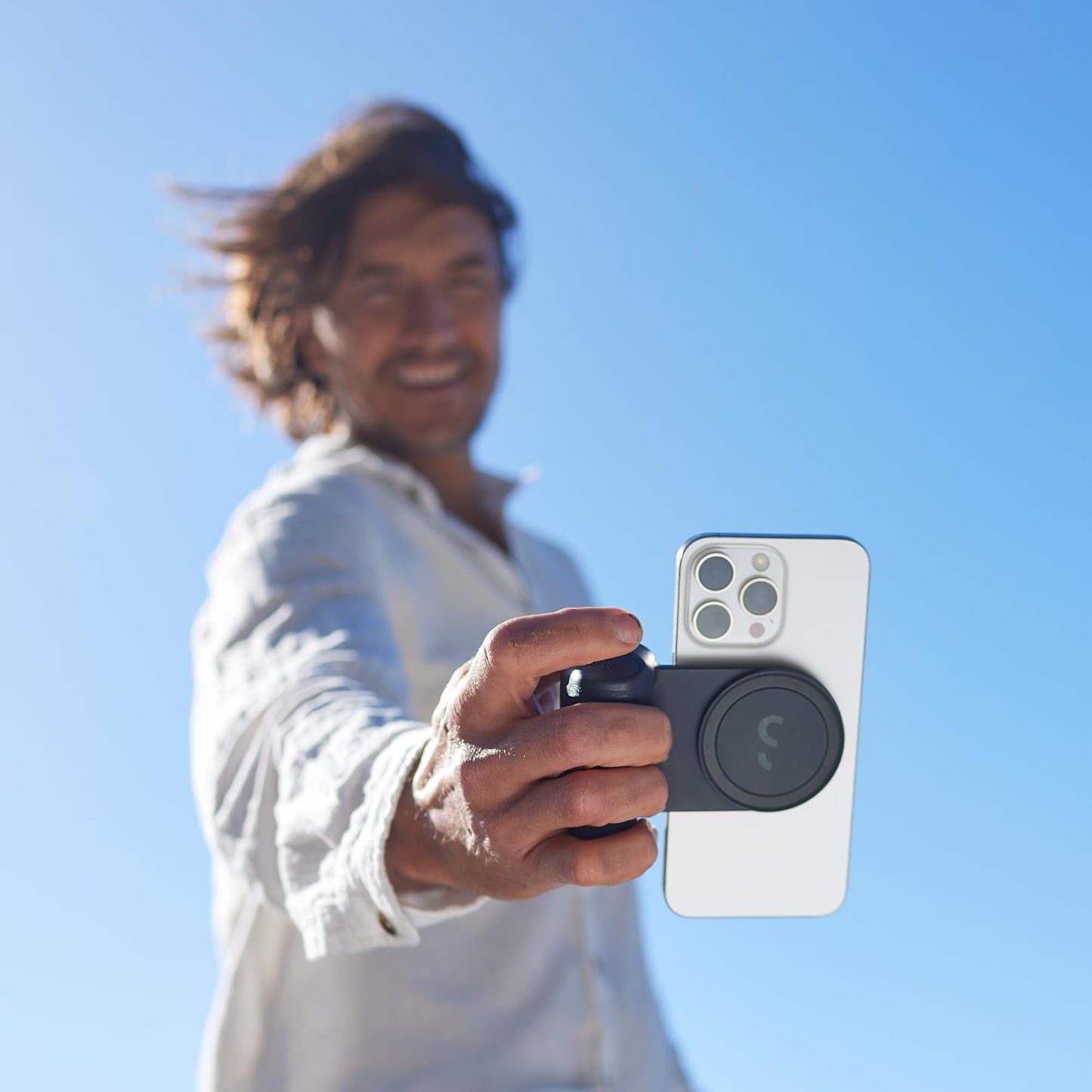 ShiftCam SnapGrip Pro - Mobile Battery Grip with Wireless Shutter Button - Magnetic Mount Snaps on to Any Phone - Grip Support Store