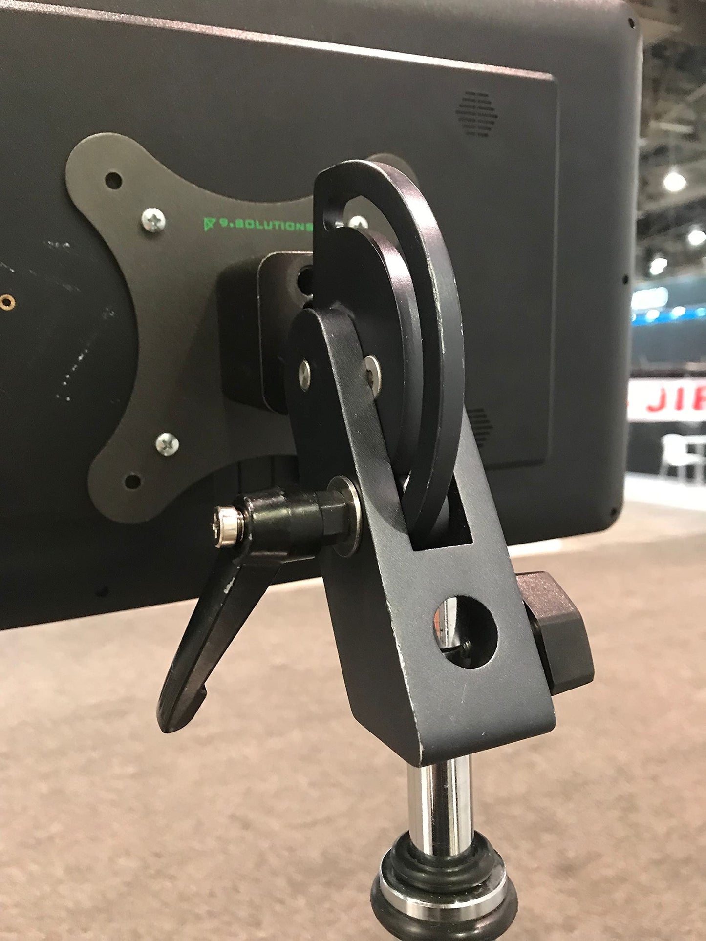 9.Solutions Tilt Adaptor, Easy to Lock Down the Friction Disc, Max Load: 77lbs at Pin, 9.VT5098