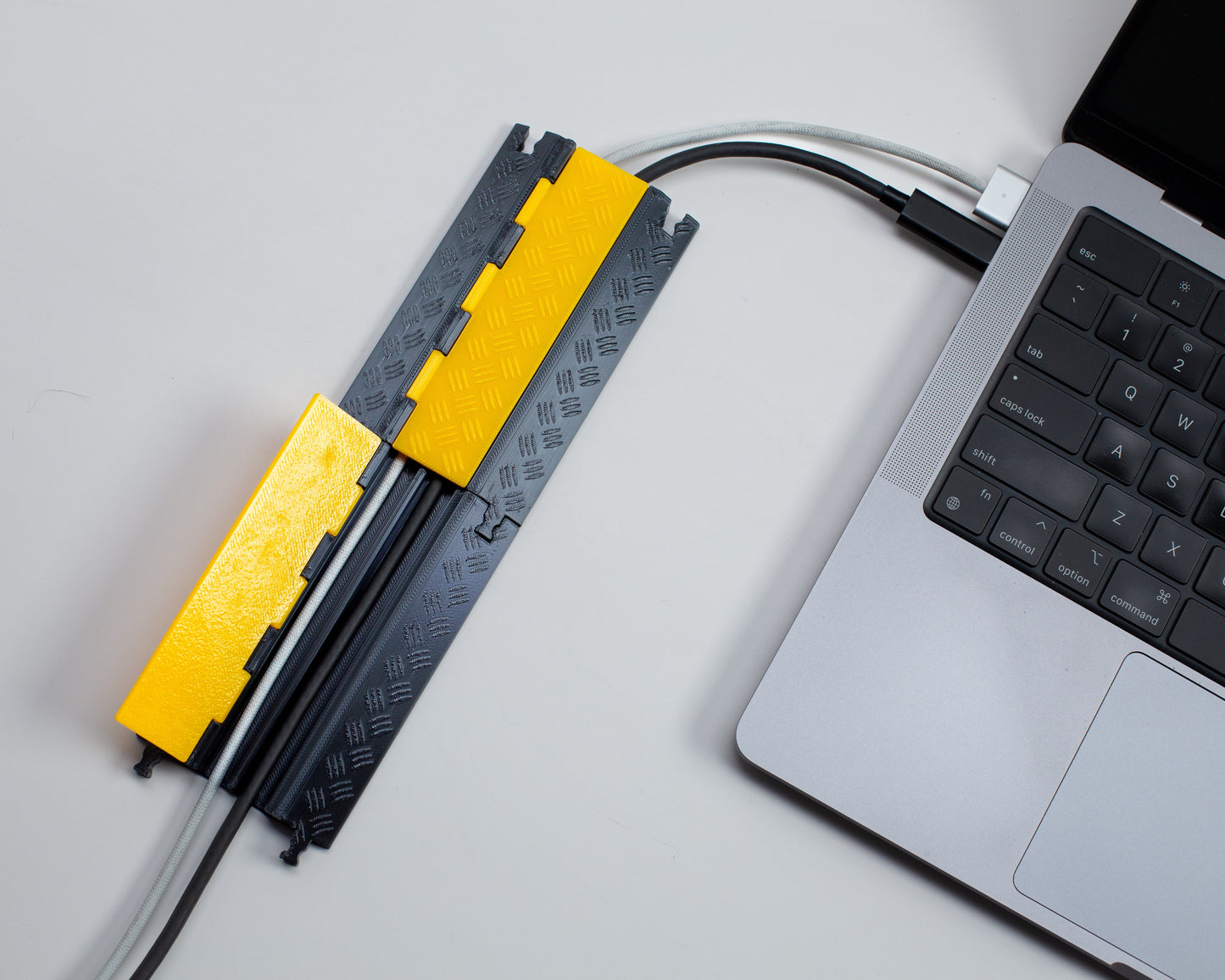 Micro Cable Crossover