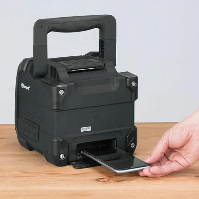 Makita XRM08B 18V LXT / 12V max CXT Cordless Bluetooth Job Site Speaker (Tool Only) - Grip Support Store