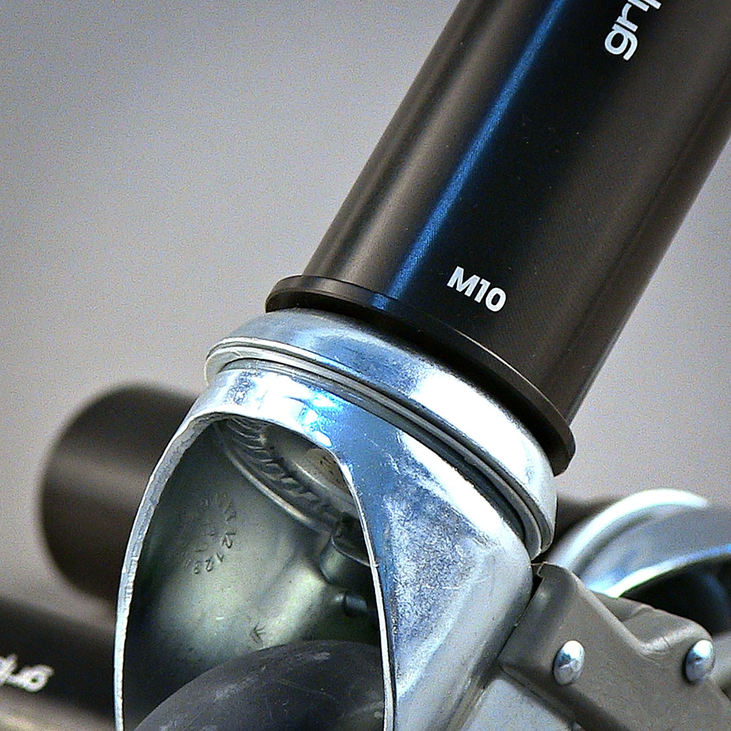 1-1/2" - 4" THREE STUDIO WHEELS SET - Grip Support Store