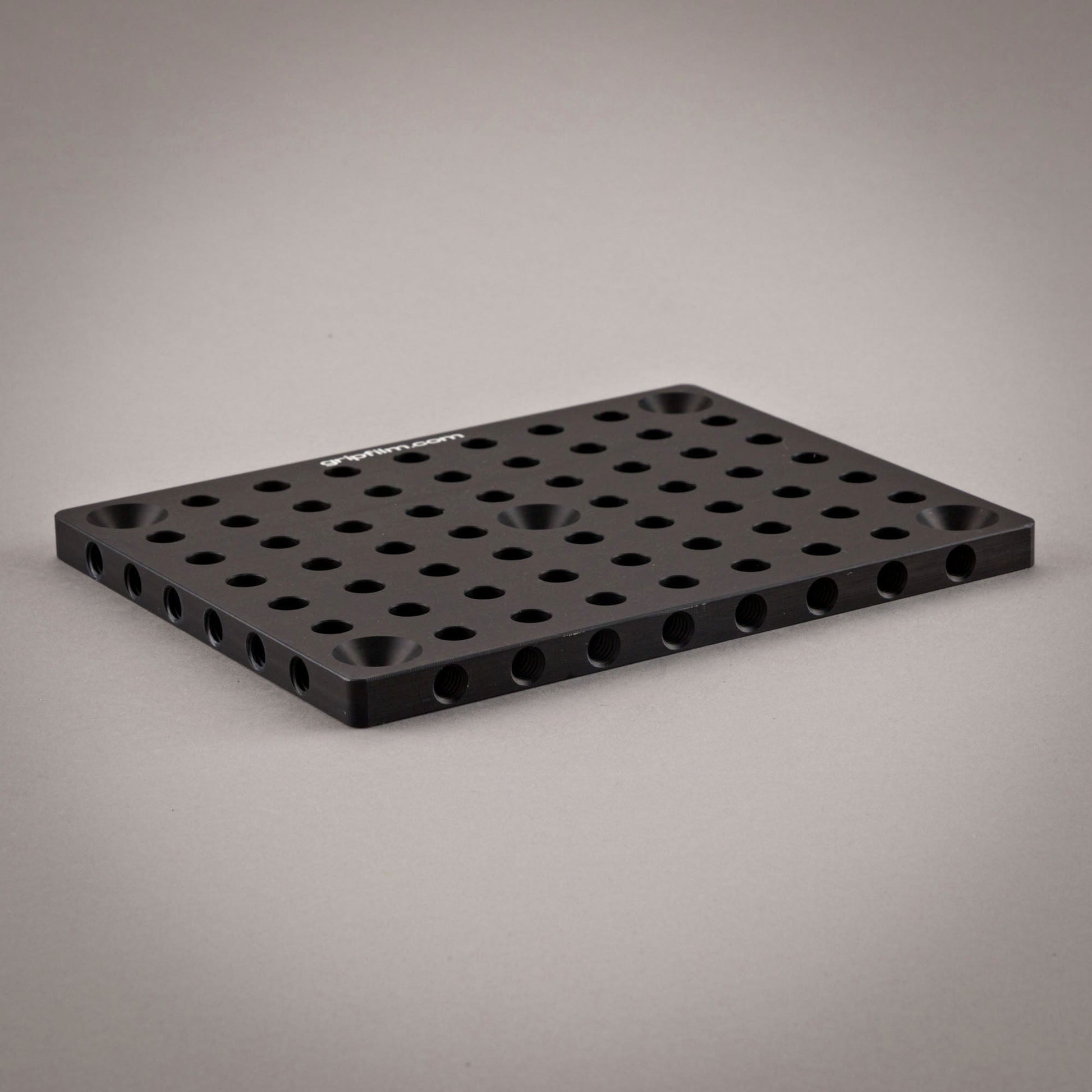 " M "  CHEESE PLATE - Grip Support Store