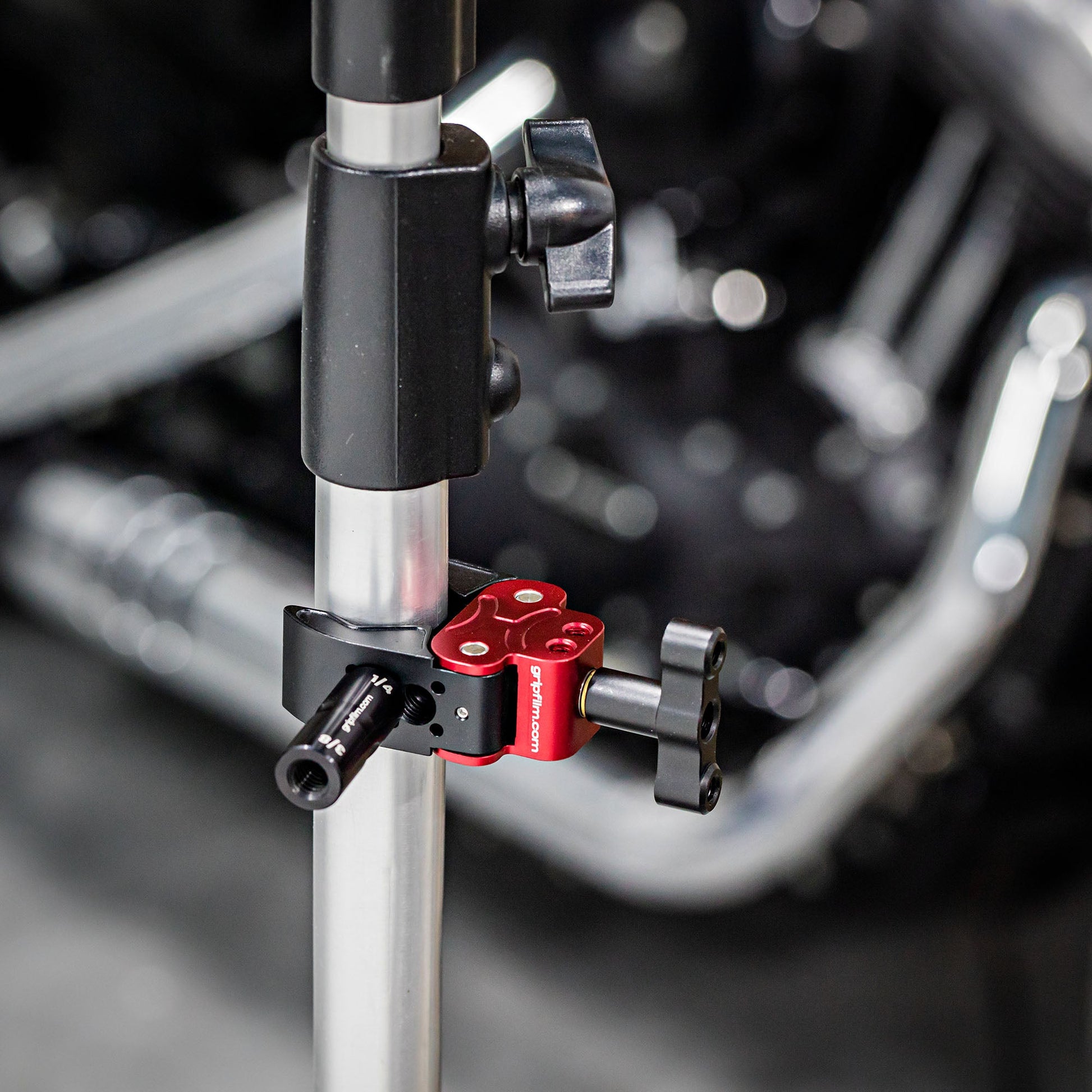 UNIVERSAL CLAMP - Grip Support Store